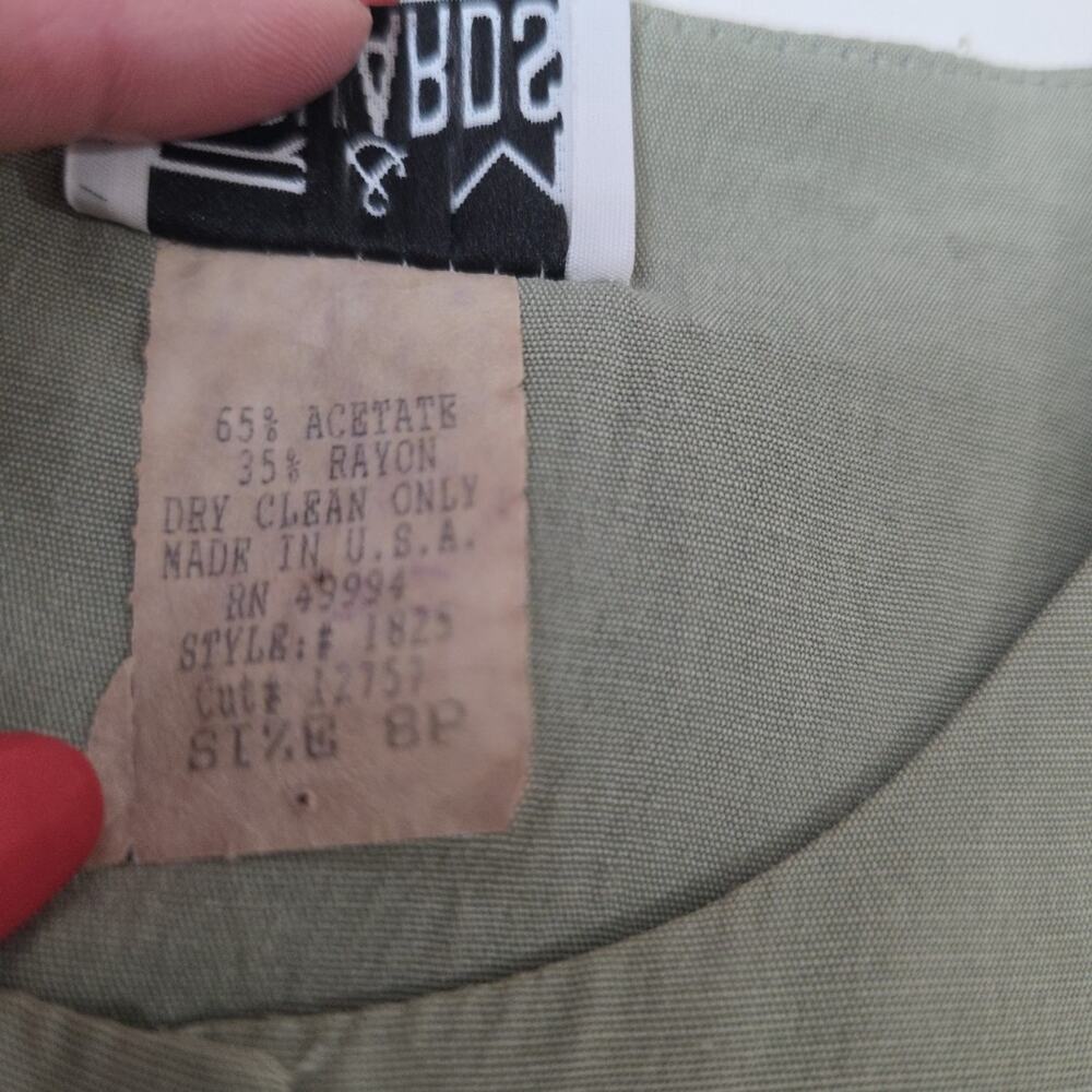 R&M Richards 2 Piece Pant Set Sage Green Button Front Top Casual Chic 8P Soft - Picture 7 of 10